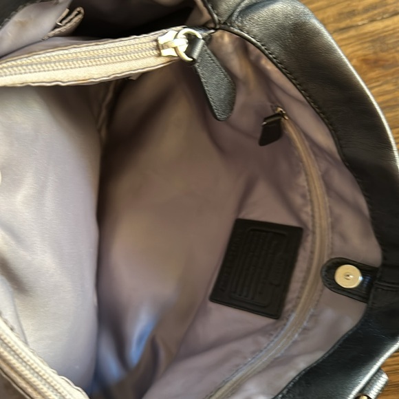 Coach purse, black D1320-F24887, excellent pre owned condition, see pics - Picture 11 of 15